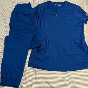 UA scrub set, buttersoft stretch material